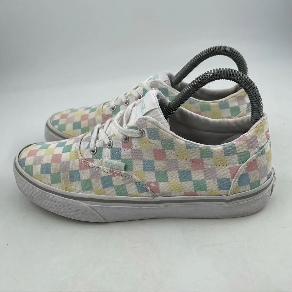 👞 Vans Big Girls Doheny Checkered Canvas Lace-up Shoes Sneakers - Size 5.5 Youth